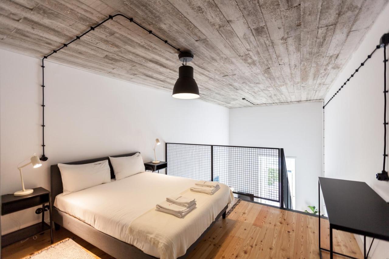 Flh Intendente Industrial Mezzanine With Balcony Apartment Lisbon