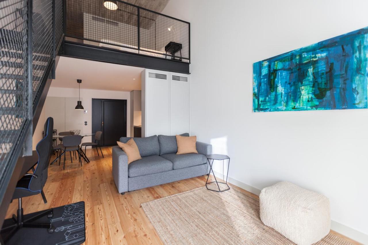 Flh Intendente Industrial Mezzanine With Balcony Apartment